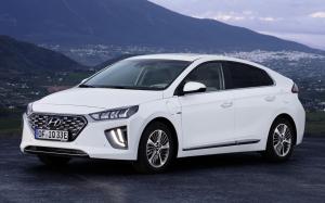 Hyundai IONIQ plug-in 2019 года (WW)